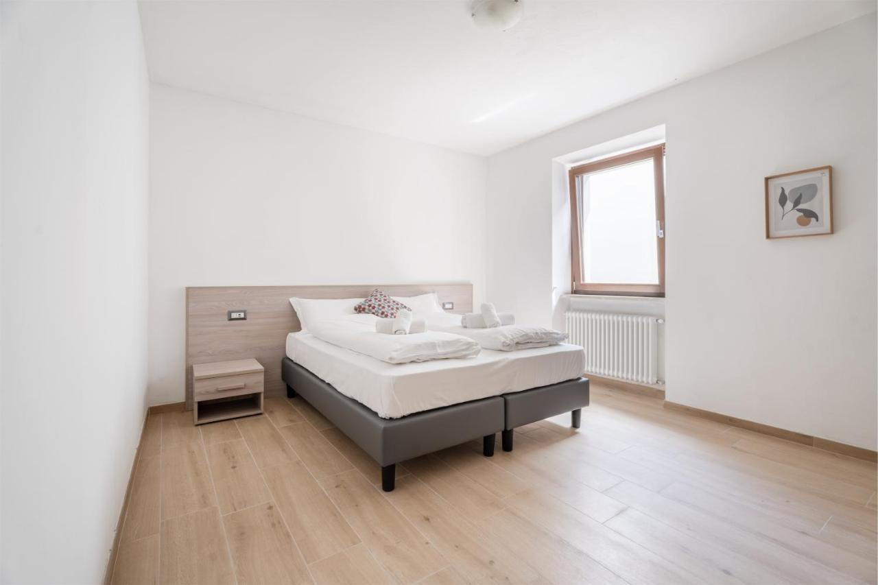 Casa Stefano Apartment Riva del Garda Bagian luar foto