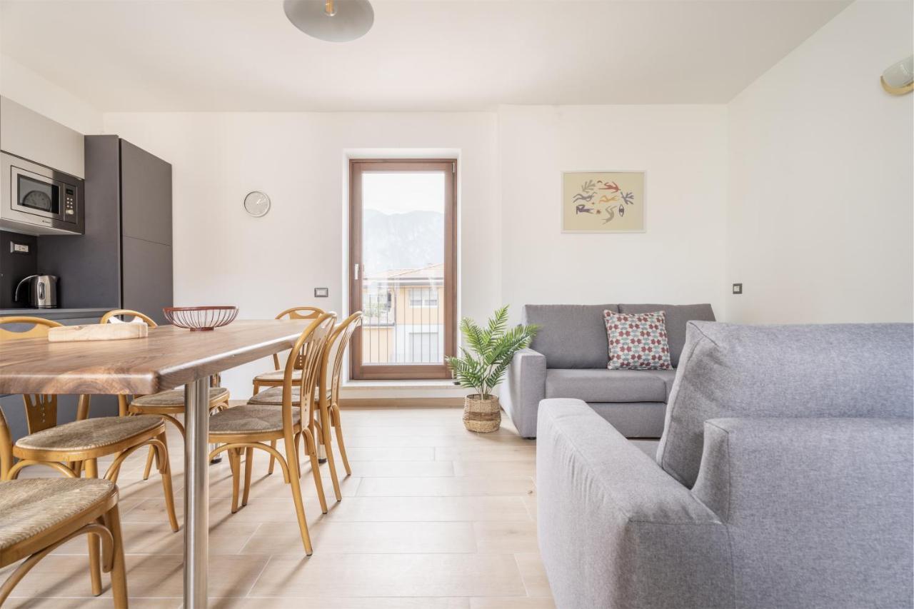 Casa Stefano Apartment Riva del Garda Bagian luar foto
